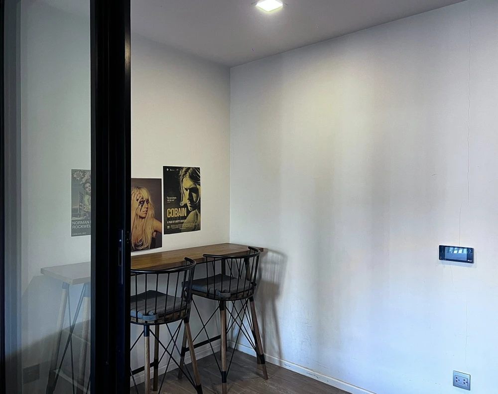 Kave Town Space Studio for rent, fully furnished and equipped, just bring your bags and move in.