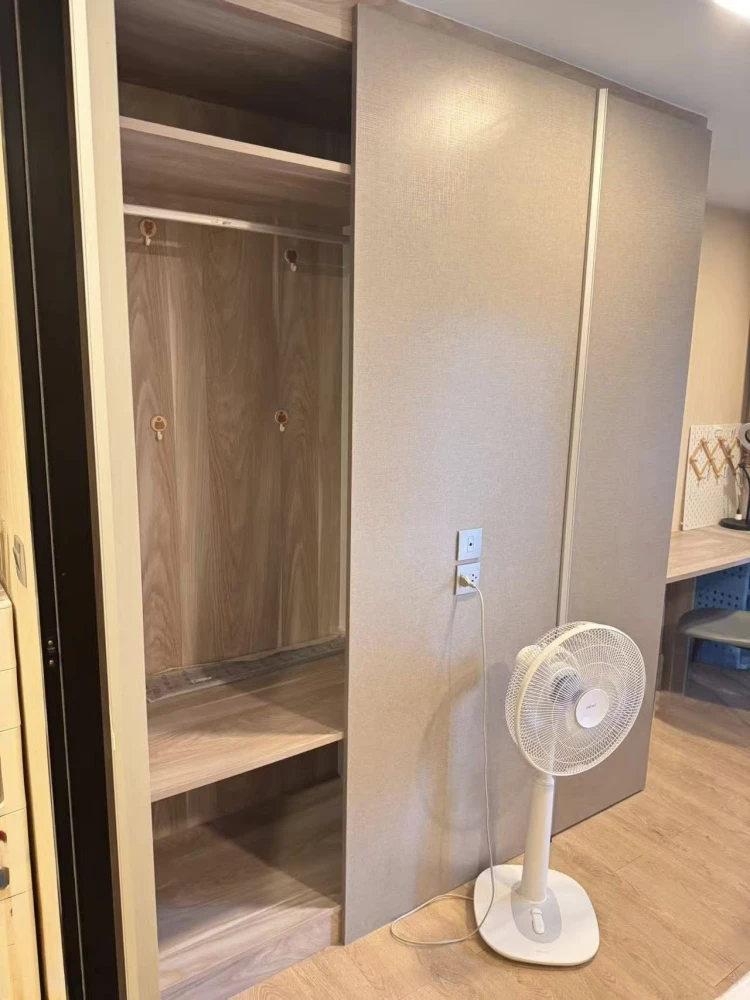 For rent KAVE TU 1 Bedroom Extra, can be separated into 2 single beds, swimming pool view, miss it or you will regret it.