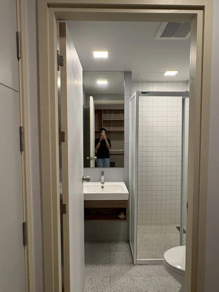 For rent: Kave TU, 2nd floor, swimming pool view, nice room, fully furnished, nice to live in, reserve now, hurry!