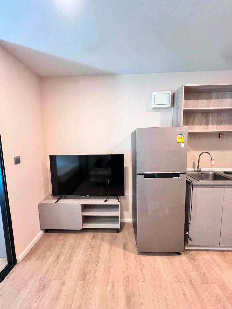 Kave TU condo for rent, 6th floor, pool view, fully furnished. Book now!