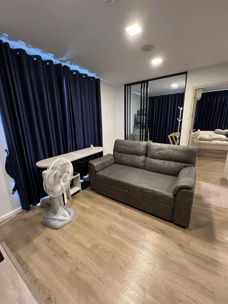 Kave TU condo for rent, 7th floor, pool view, fully furnished. Book now!