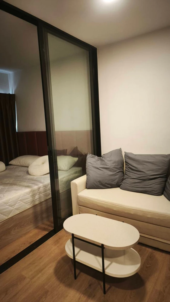 Kave TU condo for rent, 8th floor, fully furnished. Book now, don't miss out!