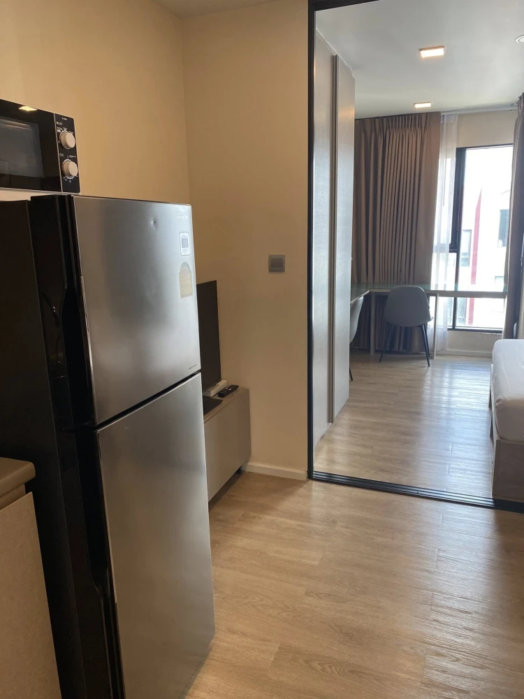 Kave TU condo for rent, 8th floor. Nice, fully furnished. Book now! Don't miss out!