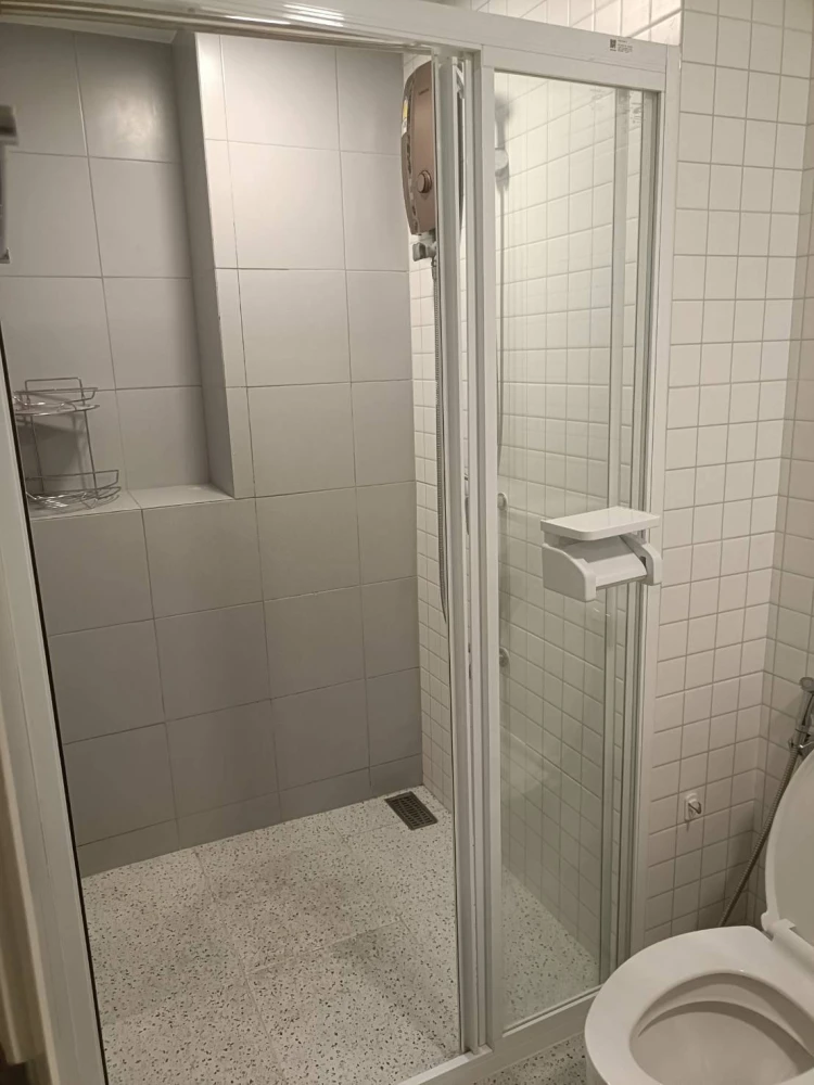 For rent: Kave TU, corner room with privacy, fully furnished, just bring your bags and move in!