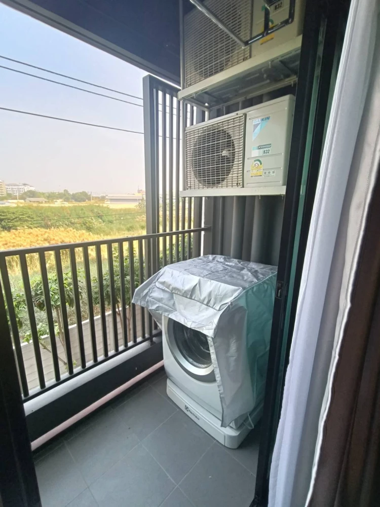 For rent: Kave TU, corner room with privacy, fully furnished, just bring your bags and move in!
