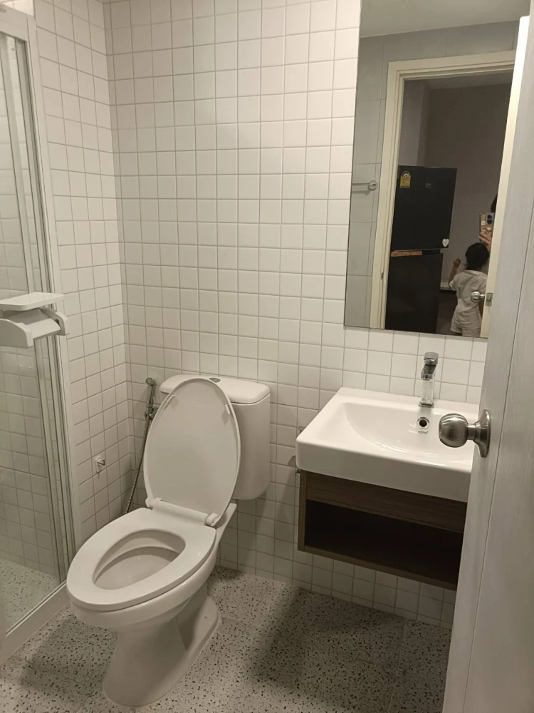 For rent: Kave TU, corner room with privacy, fully furnished, just bring your bags and move in!