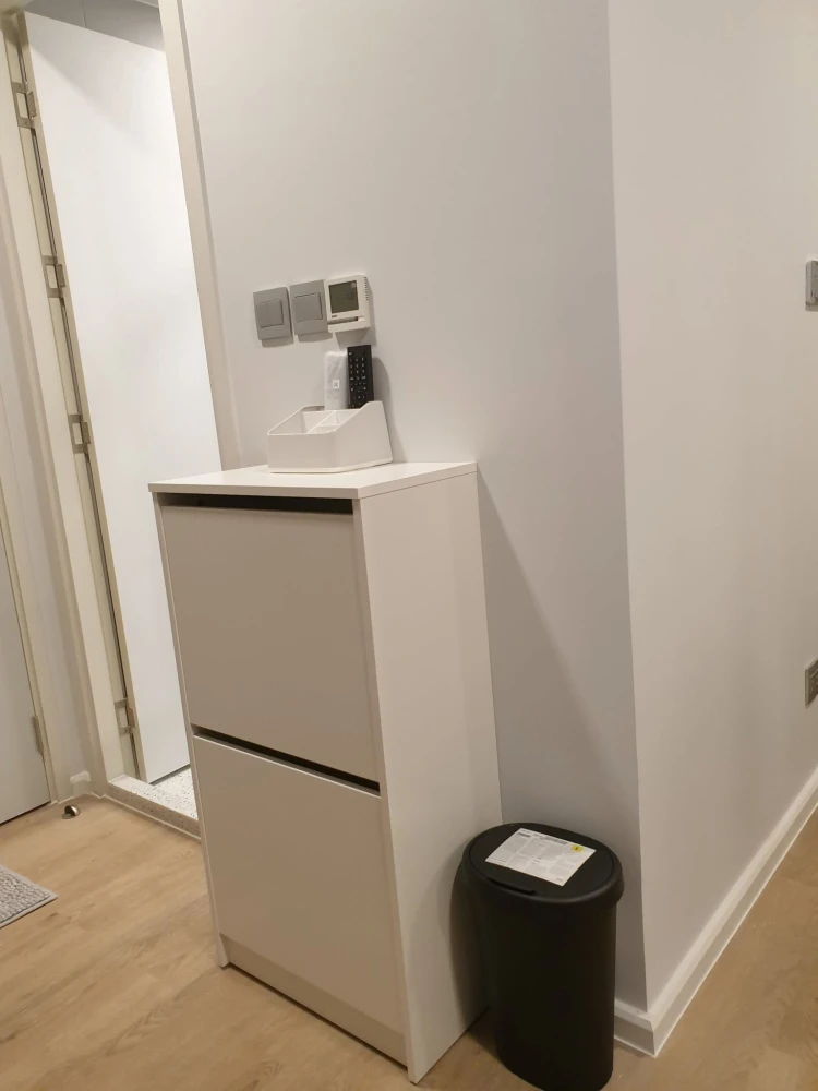 Kave TU condo for rent. Beautifully decorated in a minimalist style with full furnishings. Just bring your suitcase and move in!