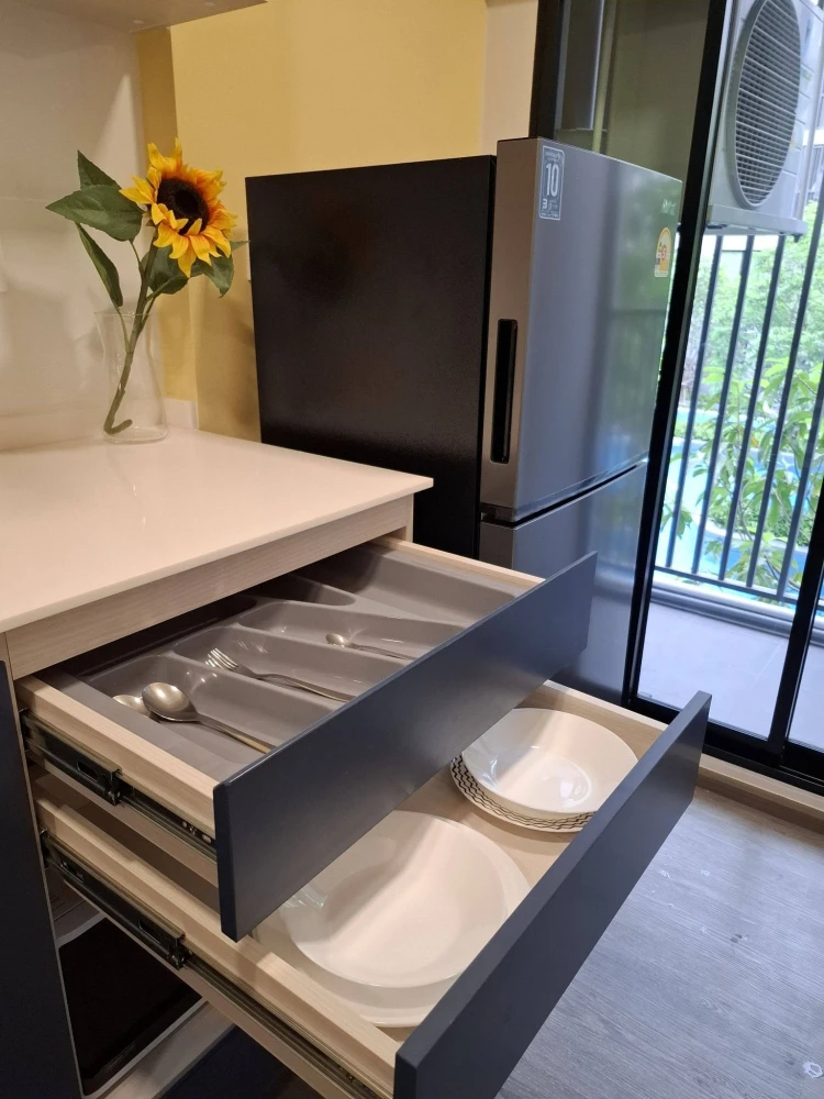 Kave Wonderland, 2nd floor, pool view, fully furnished. Book now! Don't miss out!