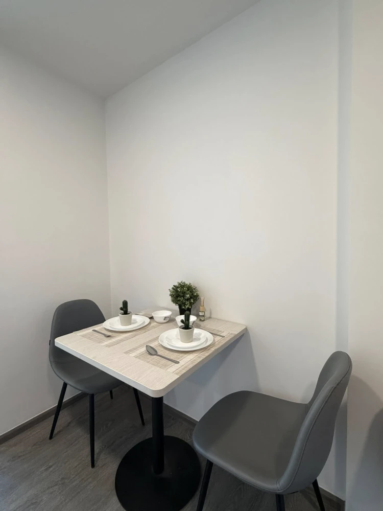Kave Wonderland condo for rent, 3rd floor. Nice room, fully furnished. Book now!