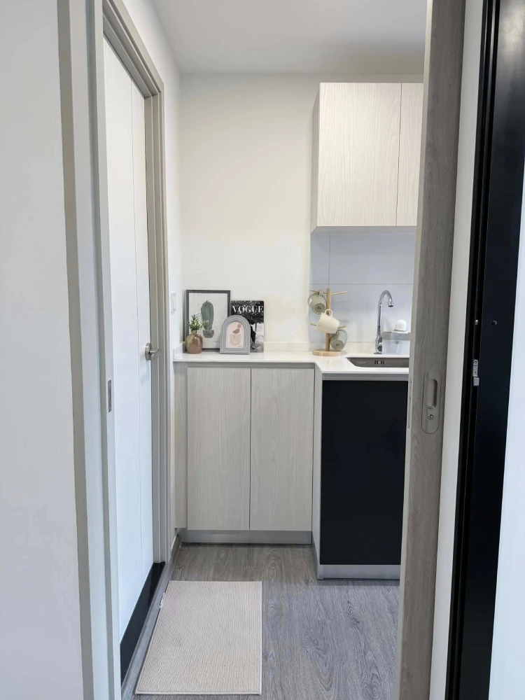 Kave Wonderland condo for rent, 3rd floor. Nice room, fully furnished. Book now!