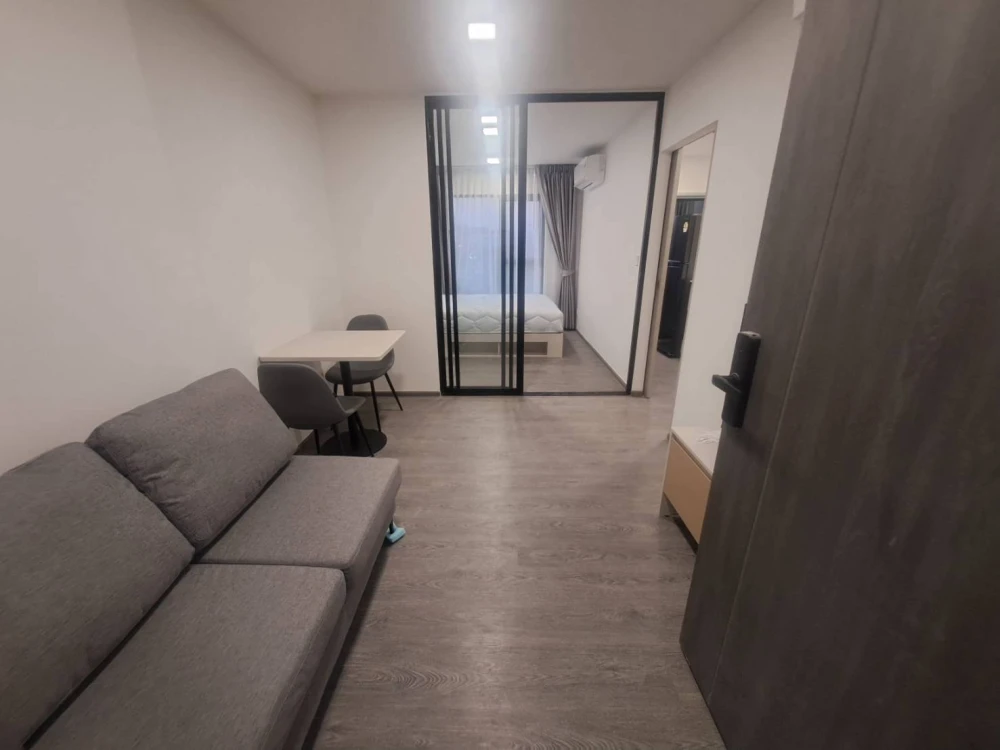 Kave Wonderland condo for rent, 4th floor, overlooking Chiang Rak Road. Book now, don't miss out!