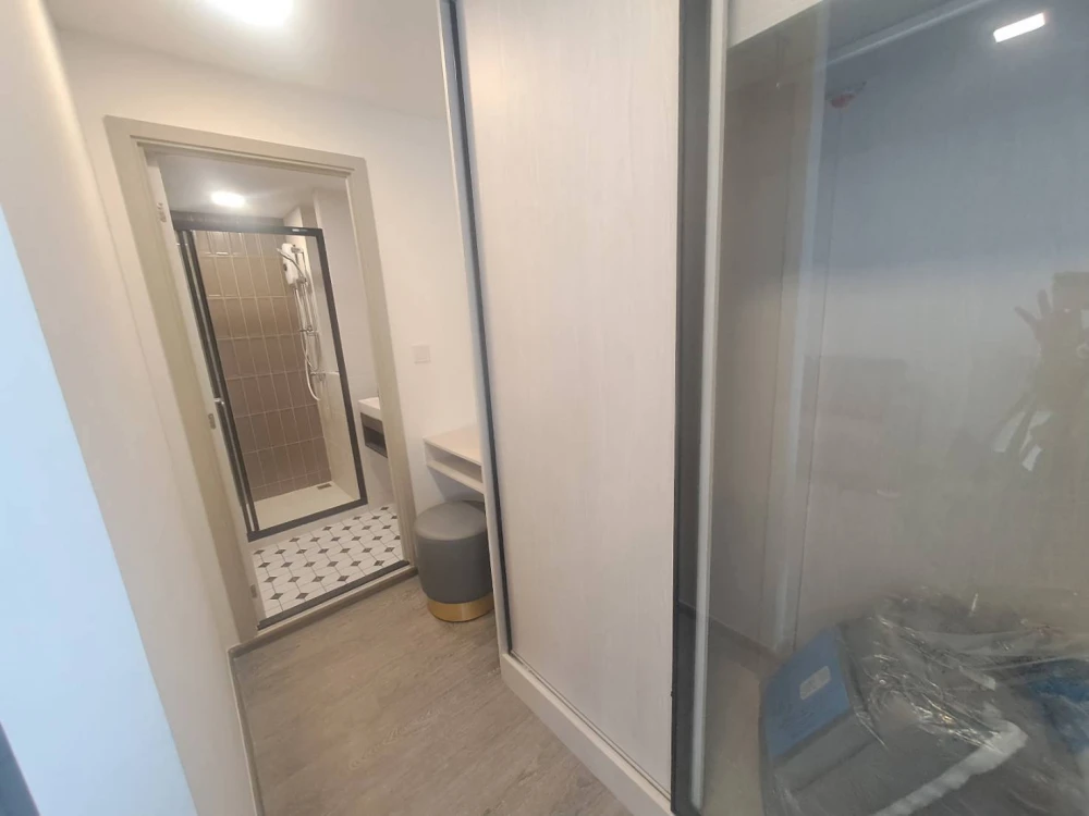 Kave Wonderland condo for rent, 4th floor, overlooking Chiang Rak Road. Book now, don't miss out!