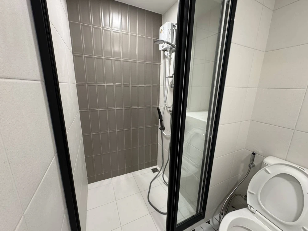 Kave Wonderland condo for rent, 4th floor, interior view, fully furnished. Book now!