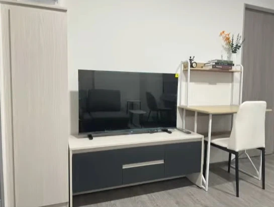 Kave Wonderland condo for rent, 4th floor, corner unit (private), exterior view, fully furnished. Book now!