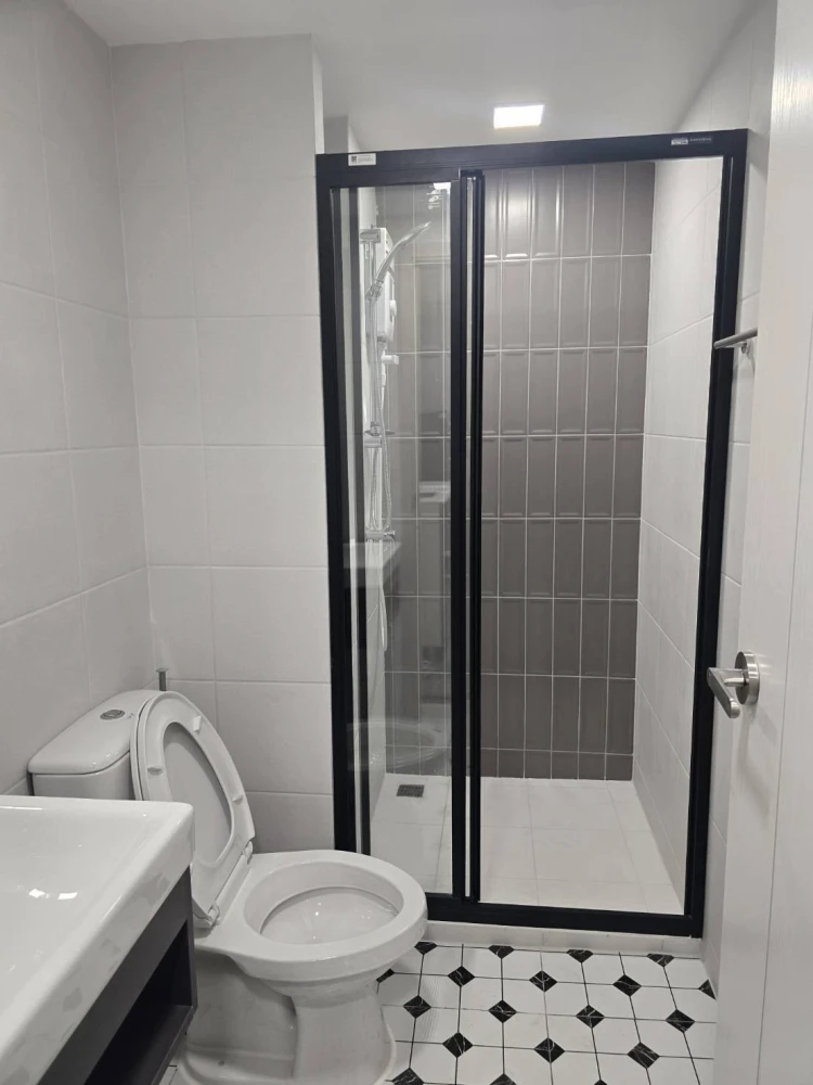 Kave Wonderland condo for rent, 5th floor, corner unit, fully furnished. Book now!