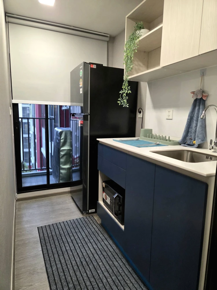 For rent: Kave Wonderland, 6th floor, corner unit, interior view, fully furnished, very livable. Book now!