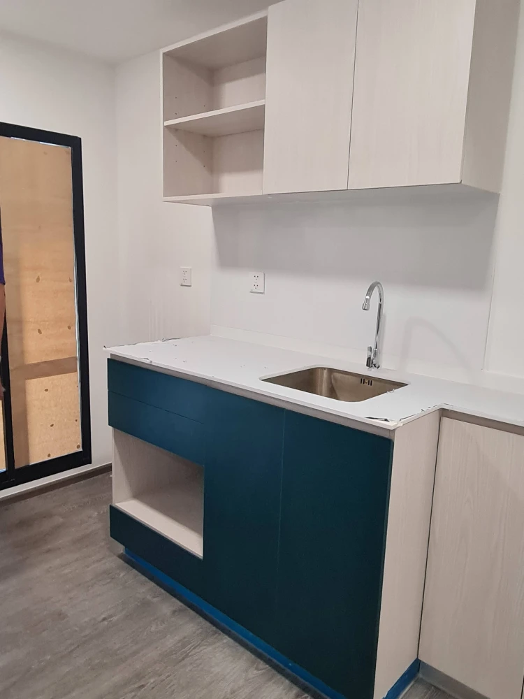 Kave Wonderland condo for rent, 7th floor, exterior view, fully furnished with appliances. Book now!