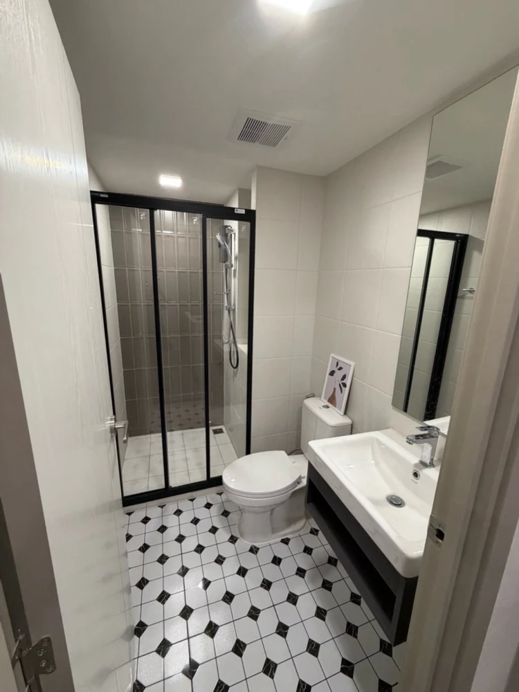 Kave Wonderland condo for rent, 7th floor. Beautiful and comfortable unit, fully furnished. Book now!