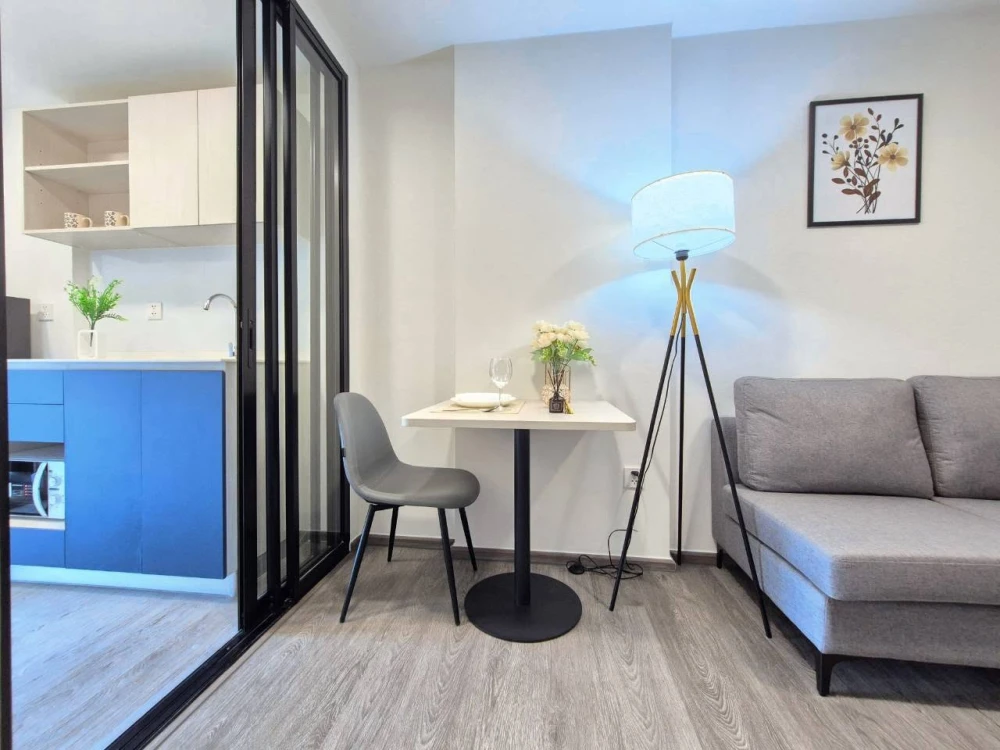 Kave Wonderland condo for rent, 8th floor. Beautiful room, fully furnished. Book now!
