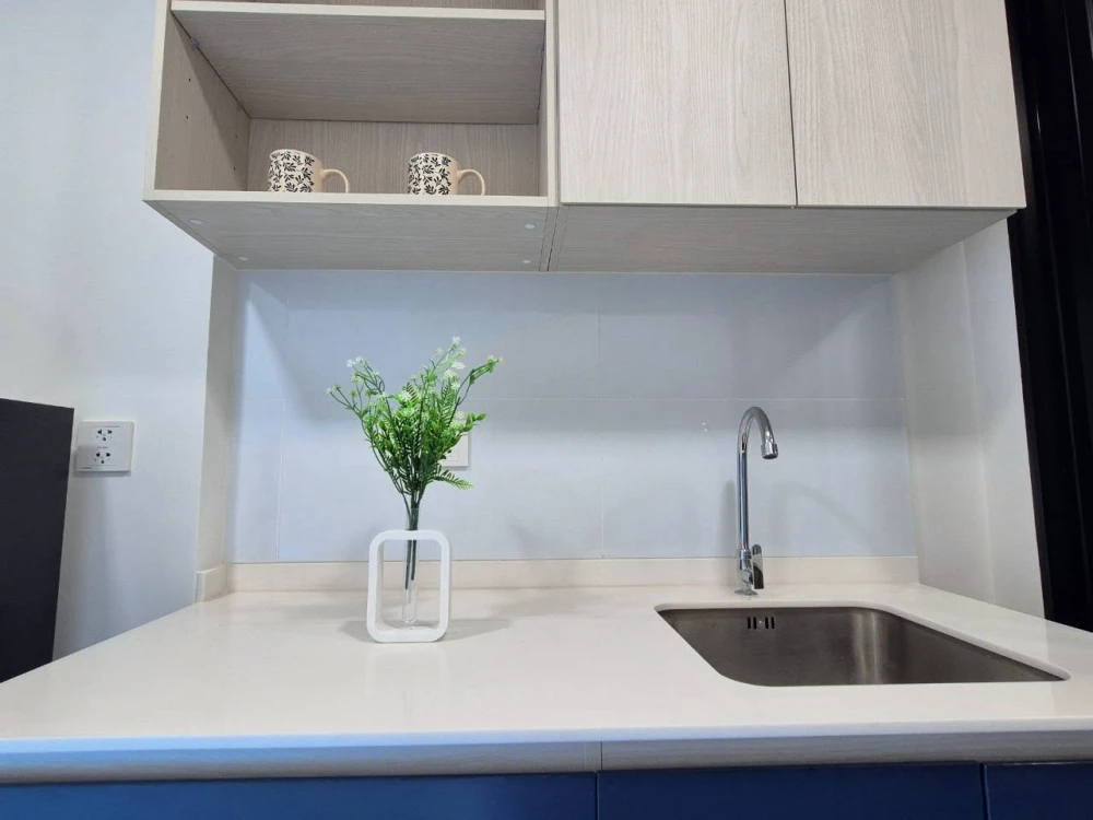 Kave Wonderland condo for rent, 8th floor. Beautiful room, fully furnished. Book now!