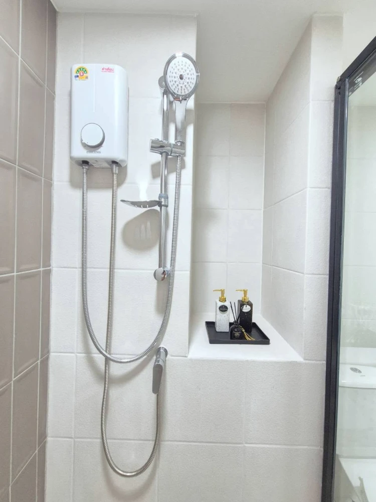 Kave Wonderland condo for rent, 8th floor. Beautiful room, fully furnished. Book now!