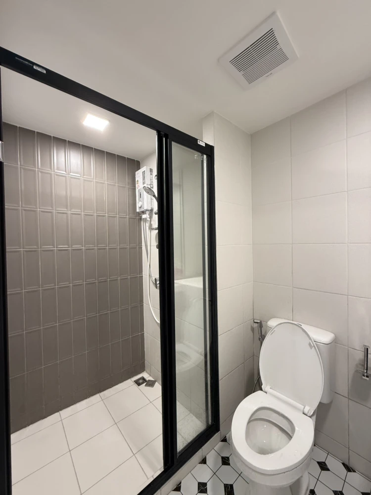 Kave Wonderland condo for rent, 8th floor, fully furnished and ready to move in. Book now! (Hurry!)