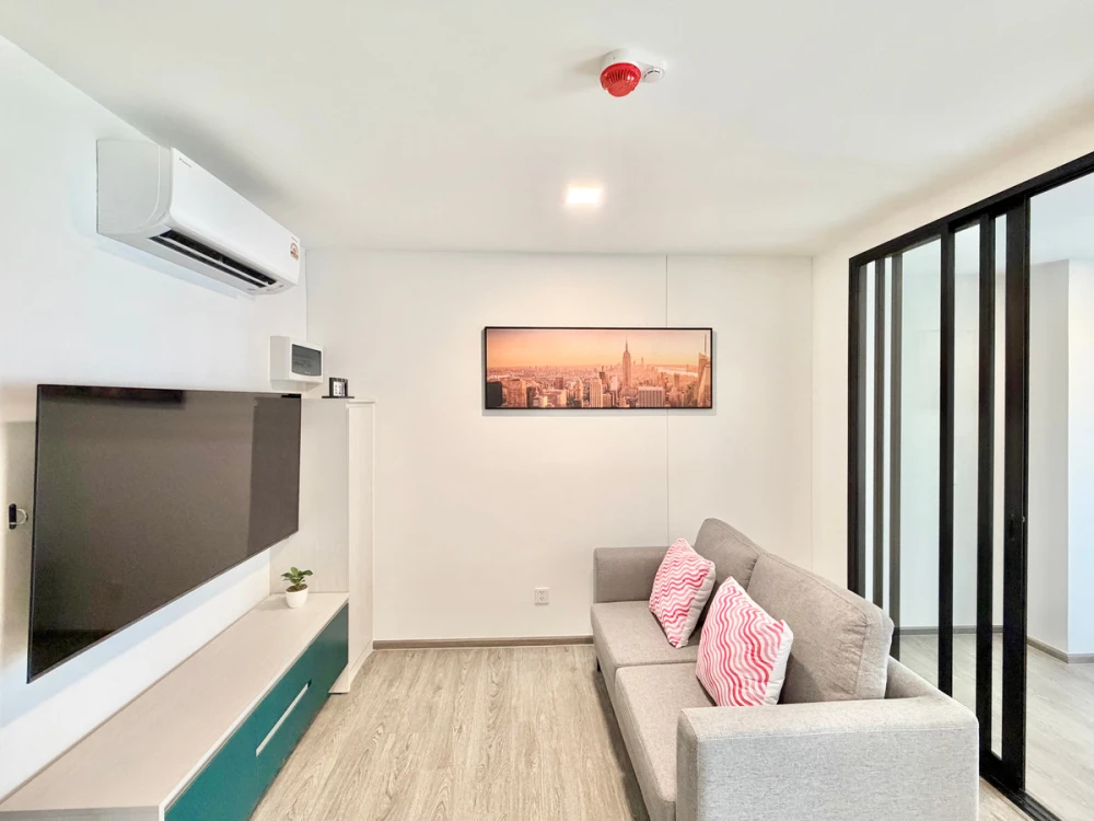 Kave Wonderland condo for rent. Pool view, nice room. Book now! Don't miss out! Hurry!