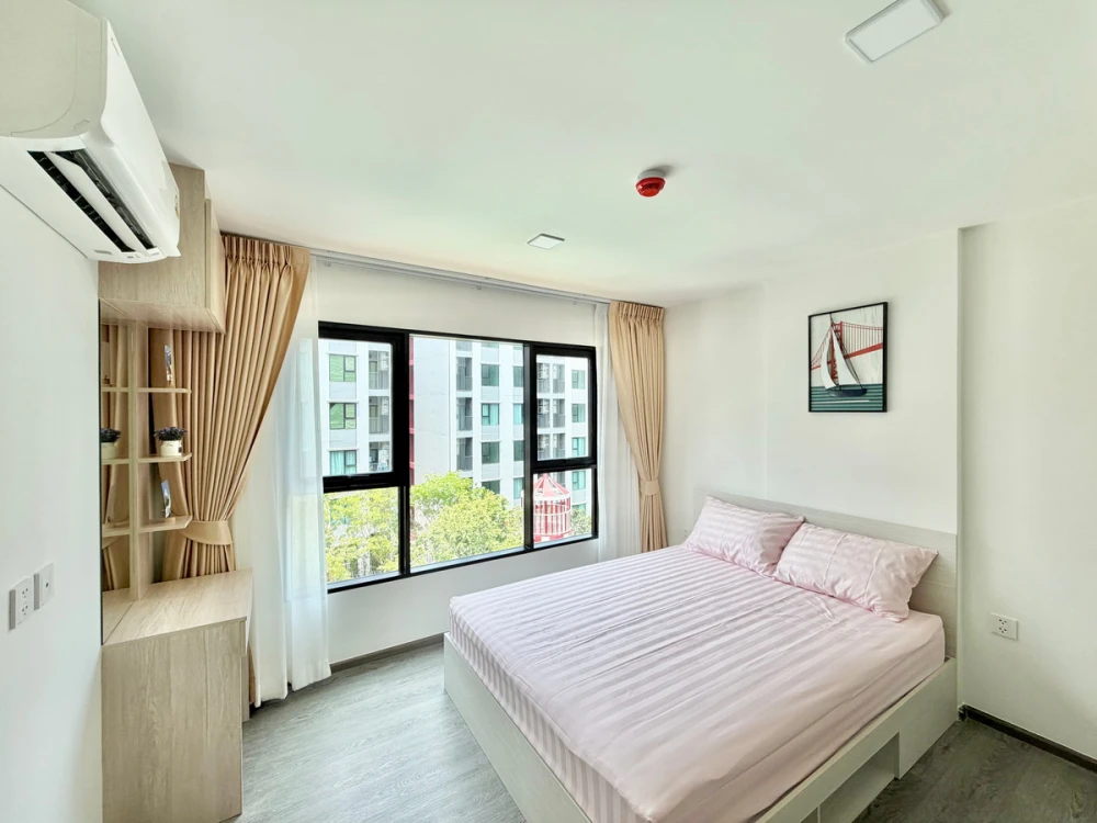 Kave Wonderland condo for rent. Pool view, nice room. Book now! Don't miss out! Hurry!