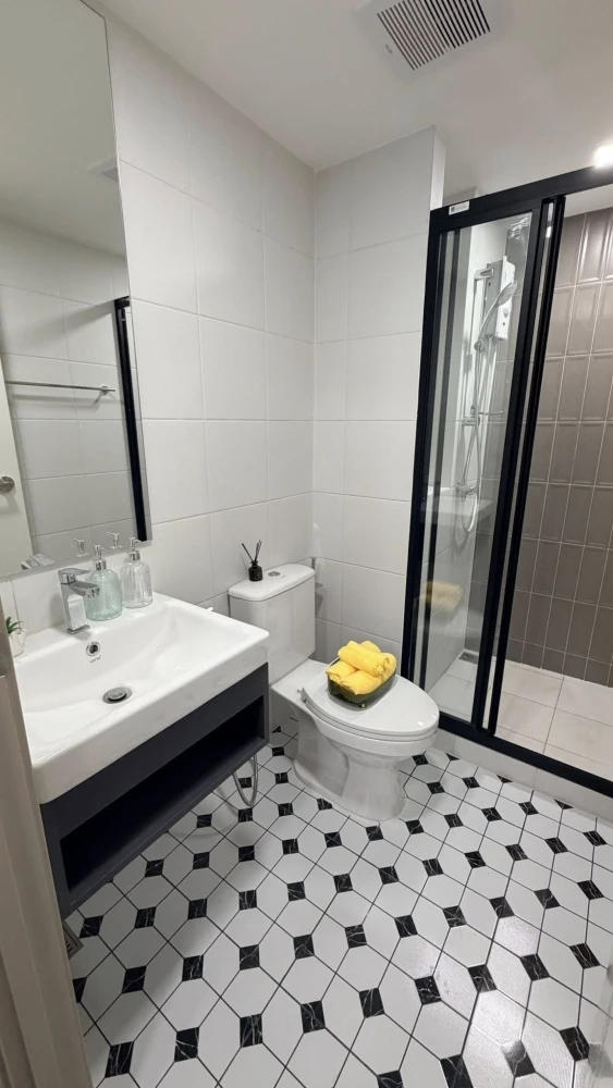Kave Wonderland condo for rent, 8th floor, fully furnished with all appliances. What are you waiting for?