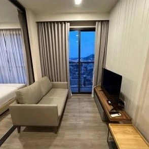For rent: KEEN Centre Sriracha, 1 bedroom, 1 bathroom, fully furnished, beautiful view, not blocked, reserve now.