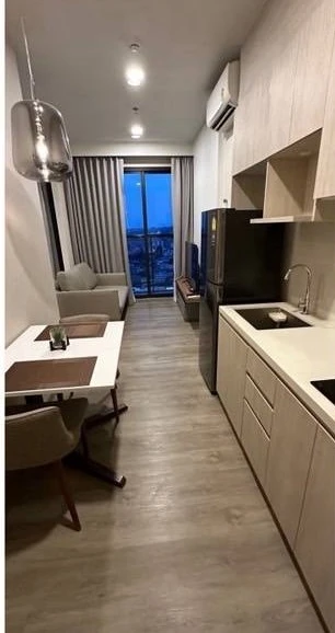 For rent: KEEN Centre Sriracha, 1 bedroom, 1 bathroom, fully furnished, beautiful view, not blocked, reserve now.