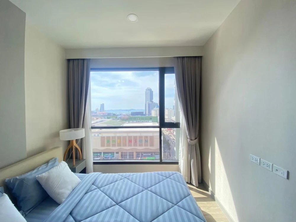 For rent: KEEN Centre Sriracha, 12th floor, sea view, beautiful room, fully furnished, comfortable, book now, don't miss out.