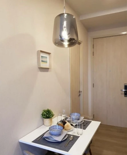 For rent: KEEN Centre Sriracha, 18th floor, nice room, fully furnished, reserve now, don't miss out.