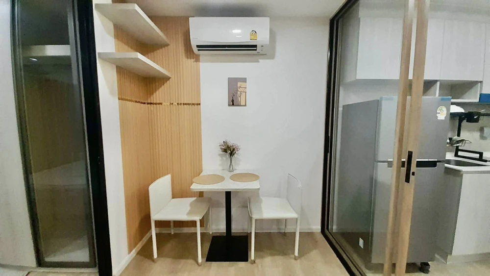 For rent: KEEN Centre Sriracha, ready-to-move-in unit, high floor, sea view, spacious and comfortable. Book now!