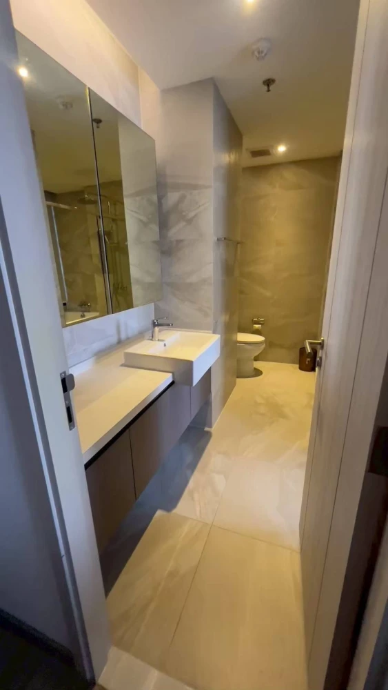 For rent: KEEN Centre Sriracha, beautiful city view, unblocked, great location, fully furnished. Book now!