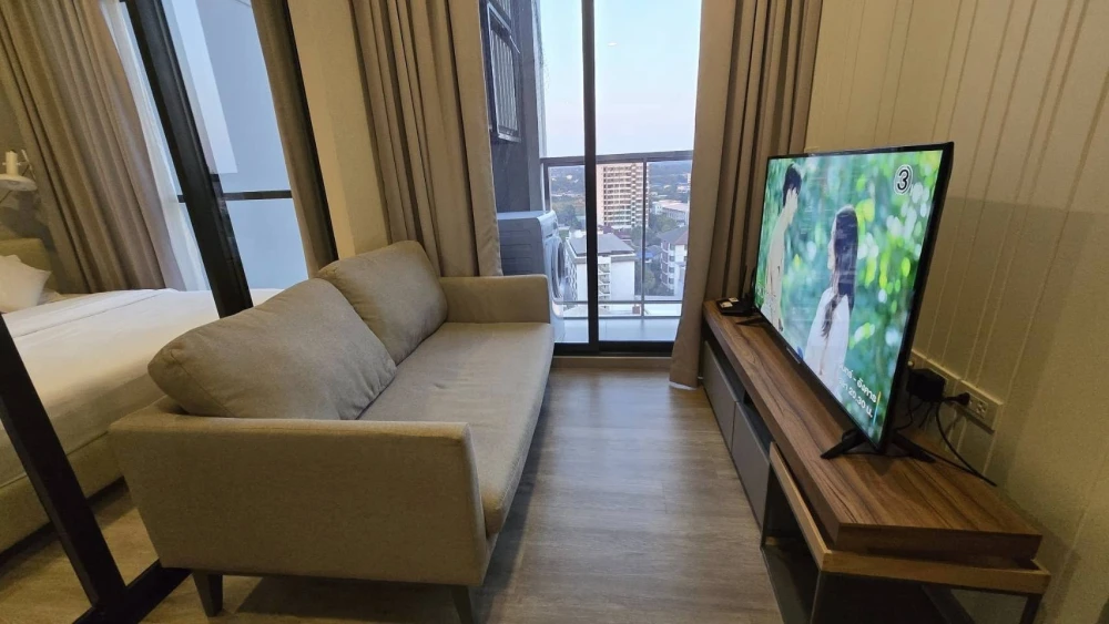 For rent: KEEN Centre Sriracha, beautiful city view, unblocked, great location, fully furnished. Book now!