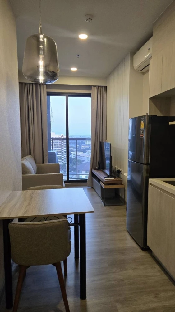 For rent: KEEN Centre Sriracha, beautiful city view, unblocked, great location, fully furnished. Book now!