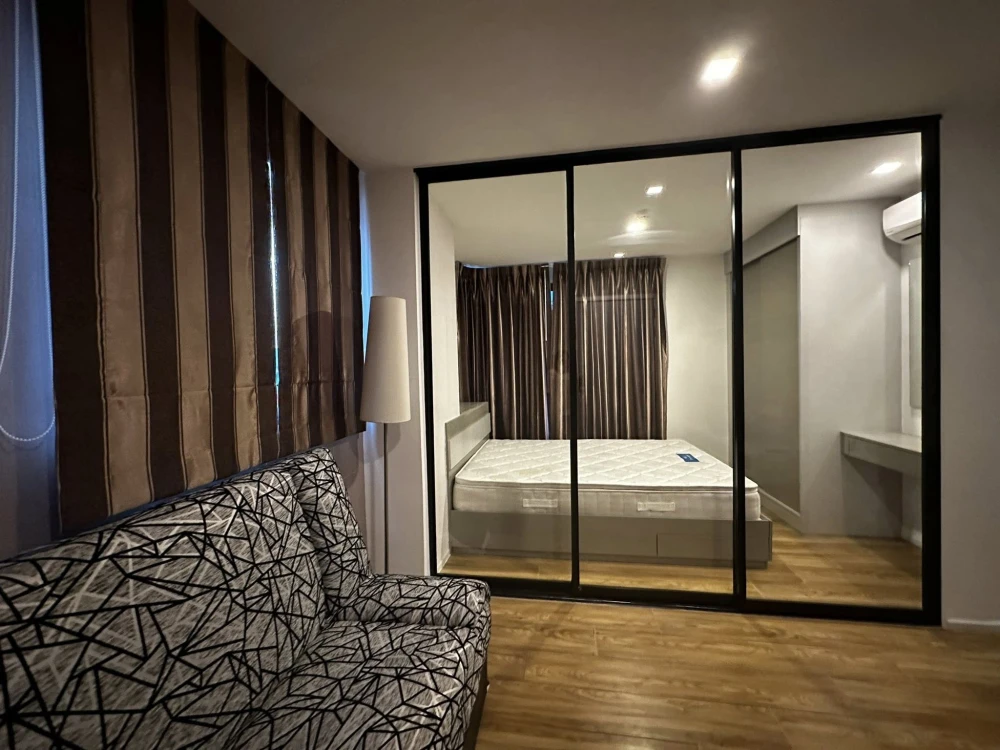 For rent: Kensington Laemchabang - Sriracha. Corner unit offering privacy, fully furnished, pool view. Don't miss out!