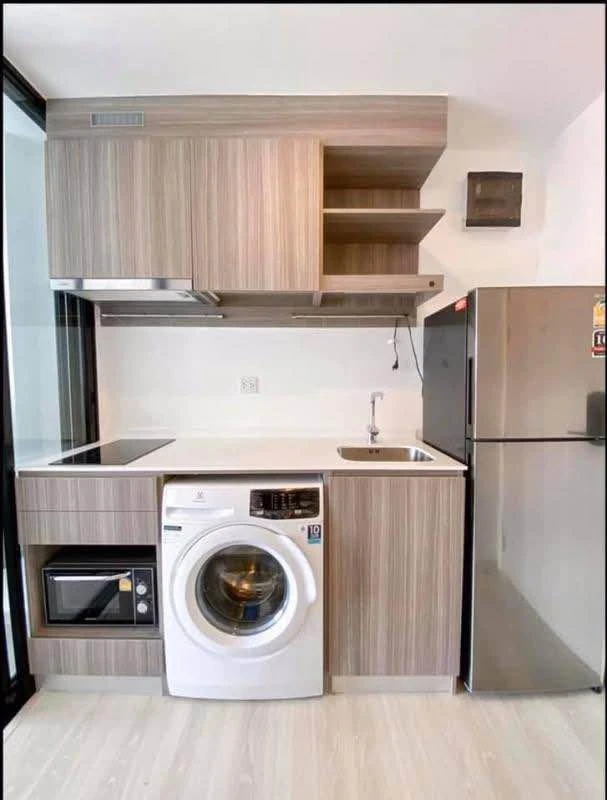 For rent: Kensington Phaholyothin 63, 3 rooms ready to move in, fully furnished + electrical appliances. Reserve now before you miss out!!