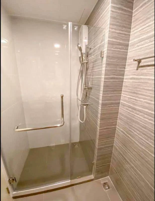 For rent: Kensington Phaholyothin 63, 3 rooms ready to move in, fully furnished + electrical appliances. Reserve now before you miss out!!