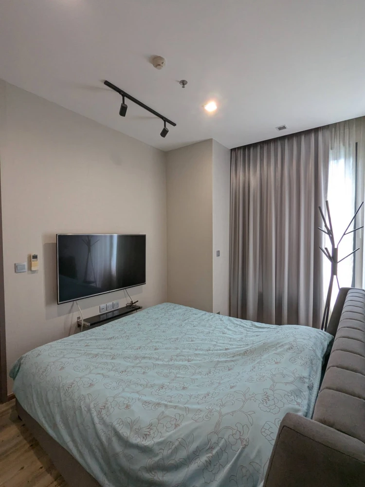 For rent: Keyne By Sansiri, 33 sq.m., 9th floor. A luxurious and comfortable condo near the BTS station. The best lifestyle in the heart of Bangkok.