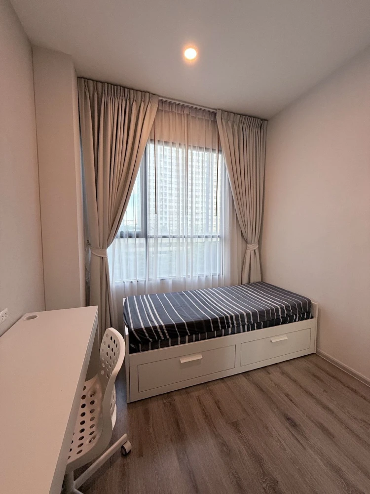 For rent: Knightsbridge Collage Ramkhamhaeng, 4th floor, nice room, fully furnished, reserve now!