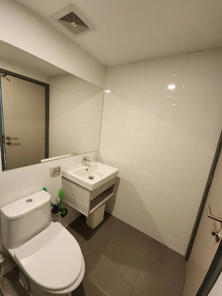 ให้เช่า KnightsBridge Collage Sukhumvit 107 ห้องมุมคนไม่พลุกพล่าน เฟอร์ครบครัน วิวสวย ไม่บล็อค จองด่วน