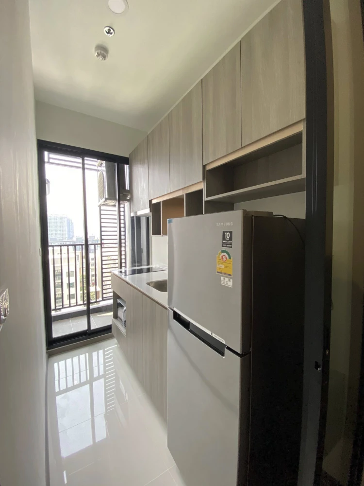 For sale/rent: Knightsbridge Kaset Society. Nice unit with city view, fully furnished and equipped. Book now!