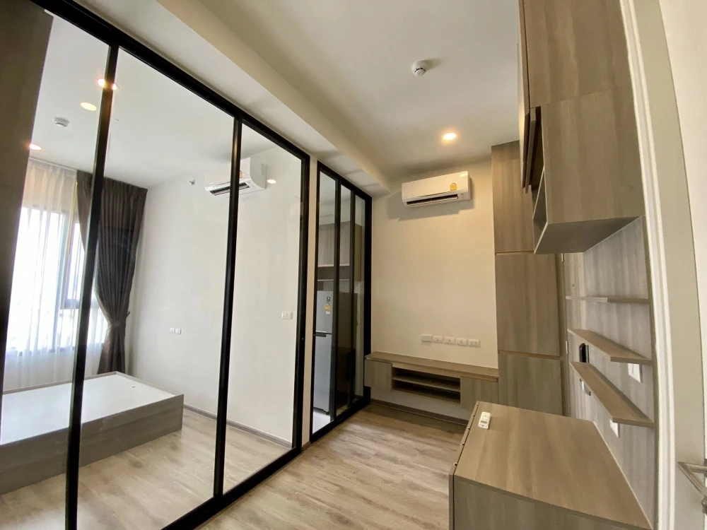 For sale/rent: Knightsbridge Kaset Society. Nice unit with city view, fully furnished and equipped. Book now!