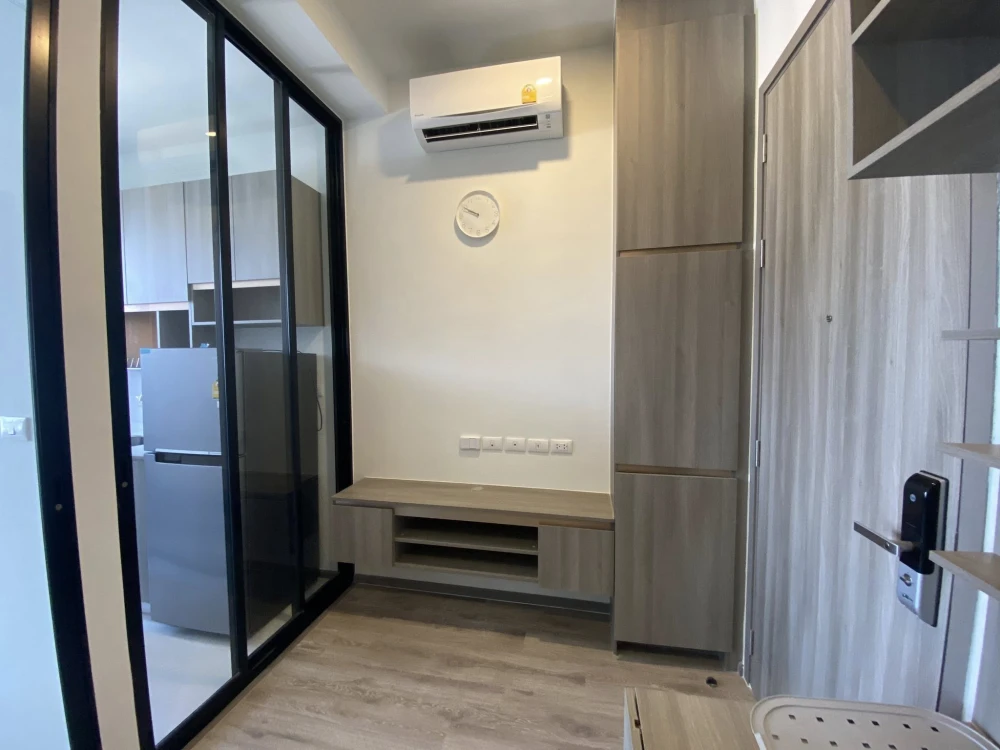 For sale/rent: Knightsbridge Kaset Society. Nice unit with city view, fully furnished and equipped. Book now!