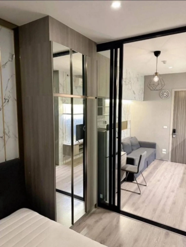 For rent: KnightsBridge Prime On-Nut, high floor, beautiful unit, fully furnished. Book now!