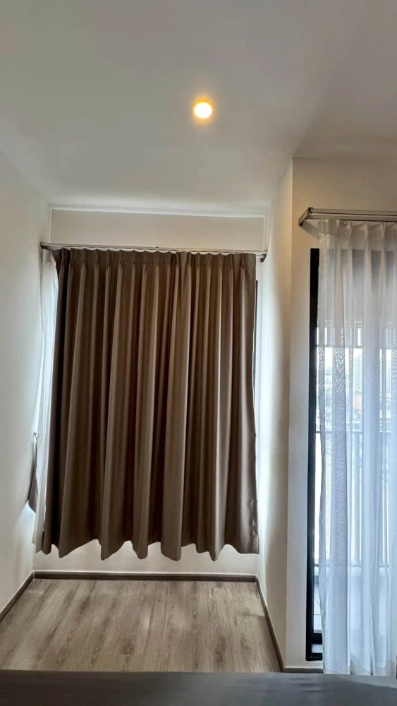 Studio apartment for rent at KnightsBridge Prime On-Nut. Fully furnished, just bring your bags and move in!