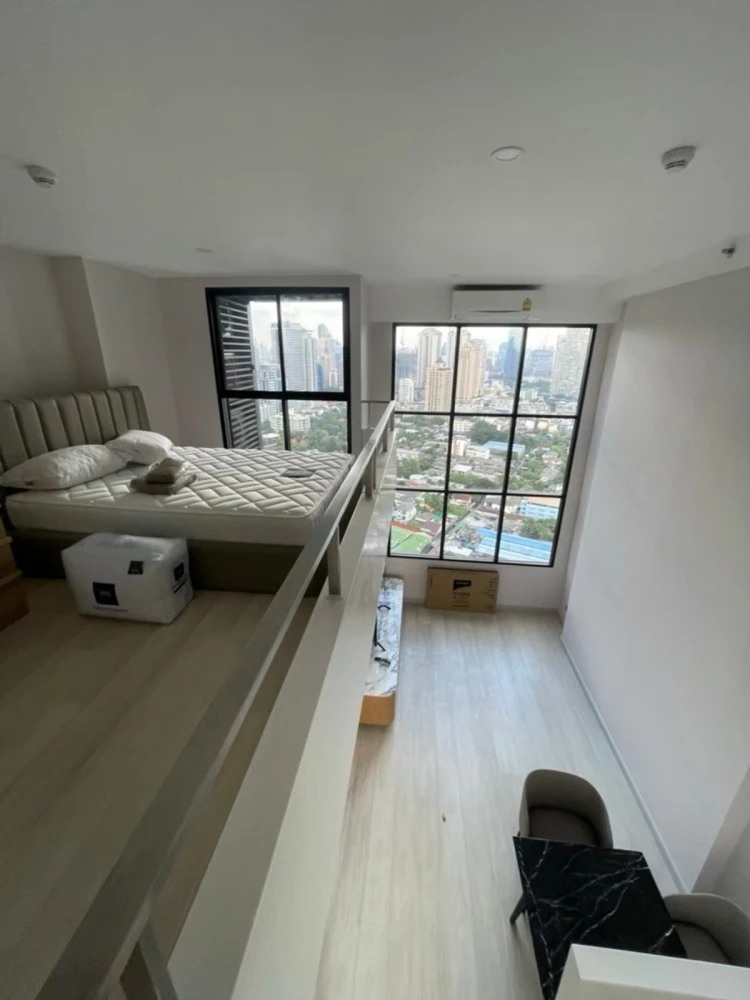 For rent: KnightsBridge Prime Sathorn, 2 bedrooms, fully furnished, ready to move in. Book now!