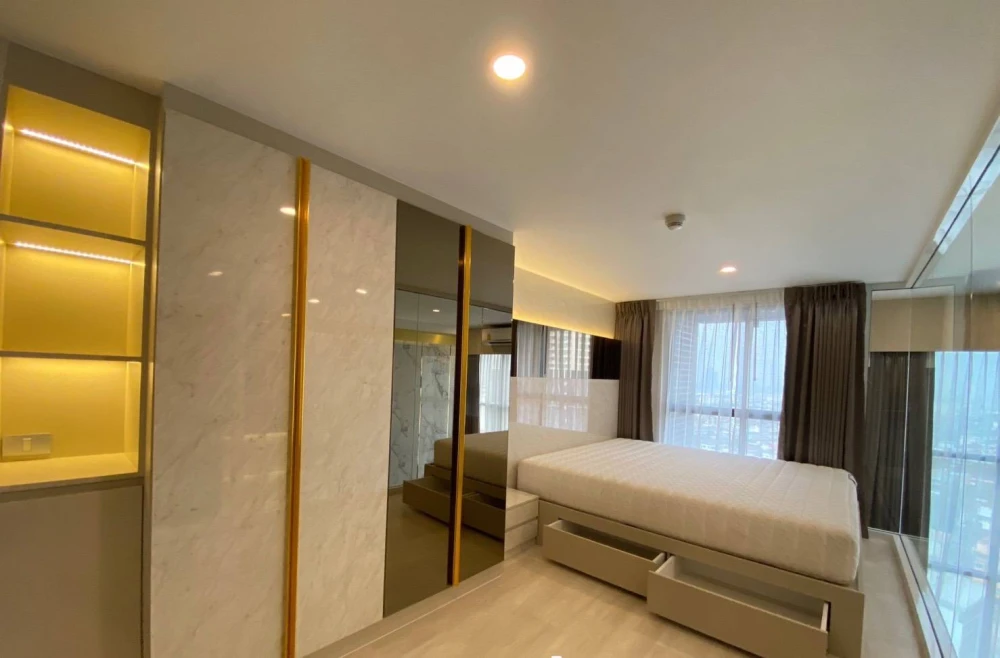 For rent: KnightsBridge Prime Sathorn, 24th floor. Nice, fully furnished unit. Book now! images